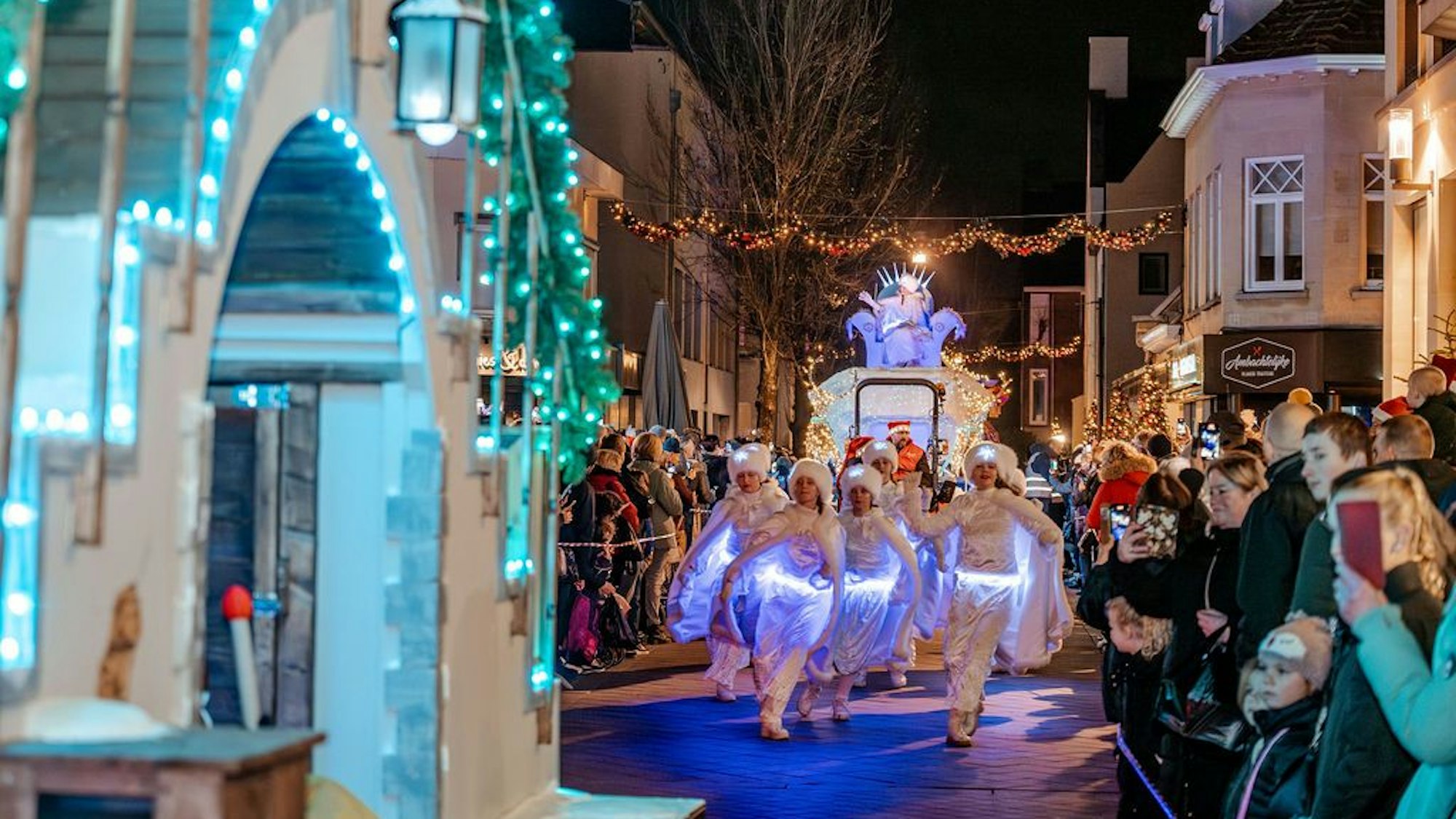 Die Landal Christmas Parade im Nachbarland.