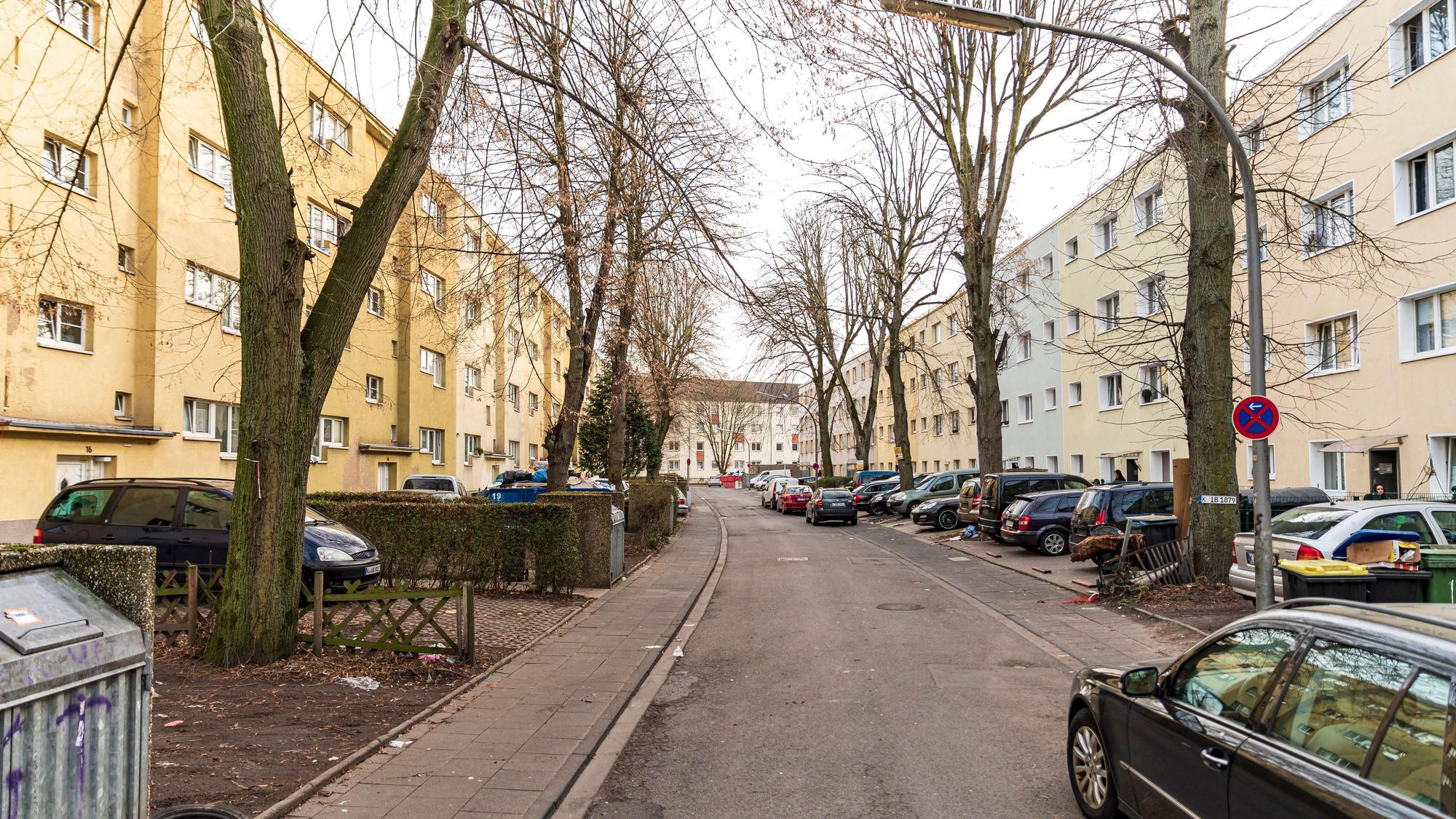 In der Nördlinger Straße kamen ab Mitte der 50er-Jahre Arbeiter der Chemischen Fabrik unter, erste deutsche und ab den 60er-Jahren vor allem italienische und andere ausländische Gastarbeiter mit ihren Familien. Die Straße war als Spaghettistraße unter den Anwohnern bekannt. (Archivbild)