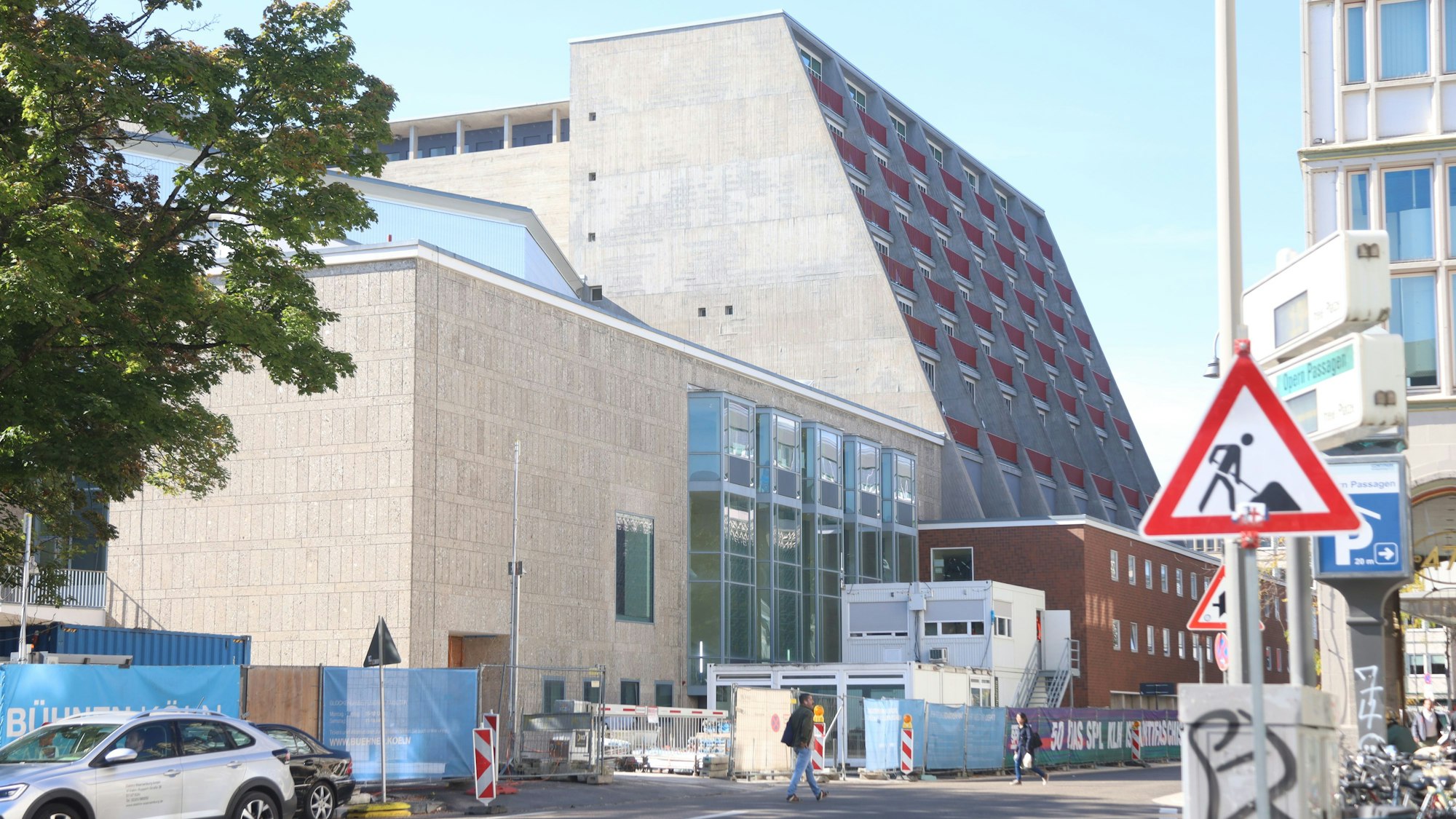 Die Bühnen-Baustelle am Offenbachplatz.