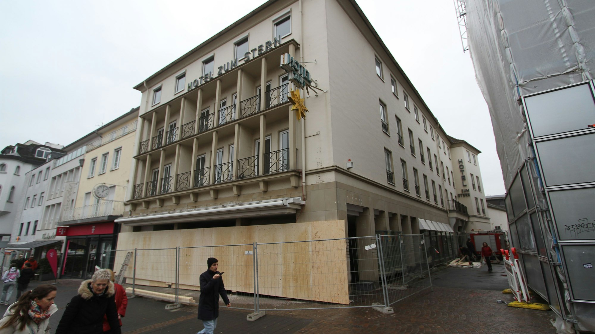 Neubauprojekt am Siegburger Markt, das Haus Stern folgt auf das Hotel Zum Stern
