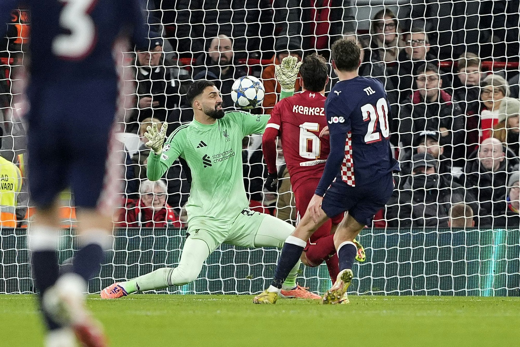 Hier kassiert der FC Liverpool das nächste Gegentor zuhause.