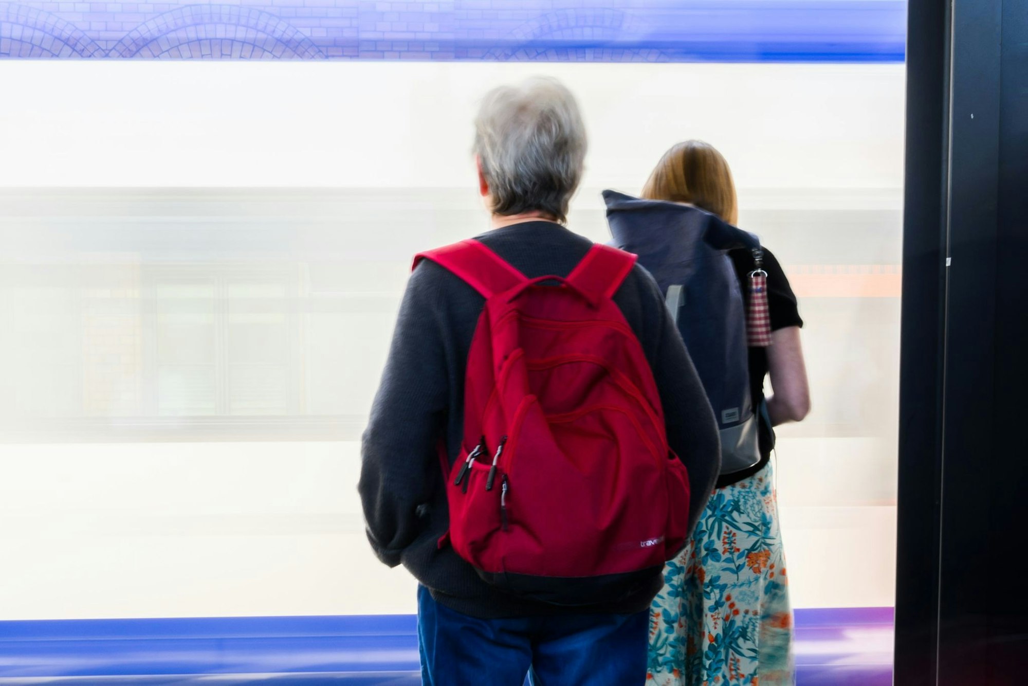 Viele Menschen sind auch im Rentenalter noch aktiv auf dem Arbeitsmarkt. (Symbolbild)