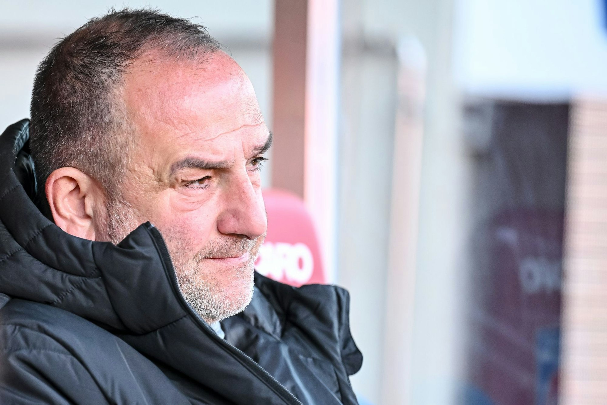 Frank Schmidt steckt mit dem 1. FC Heidenheim im Tief.