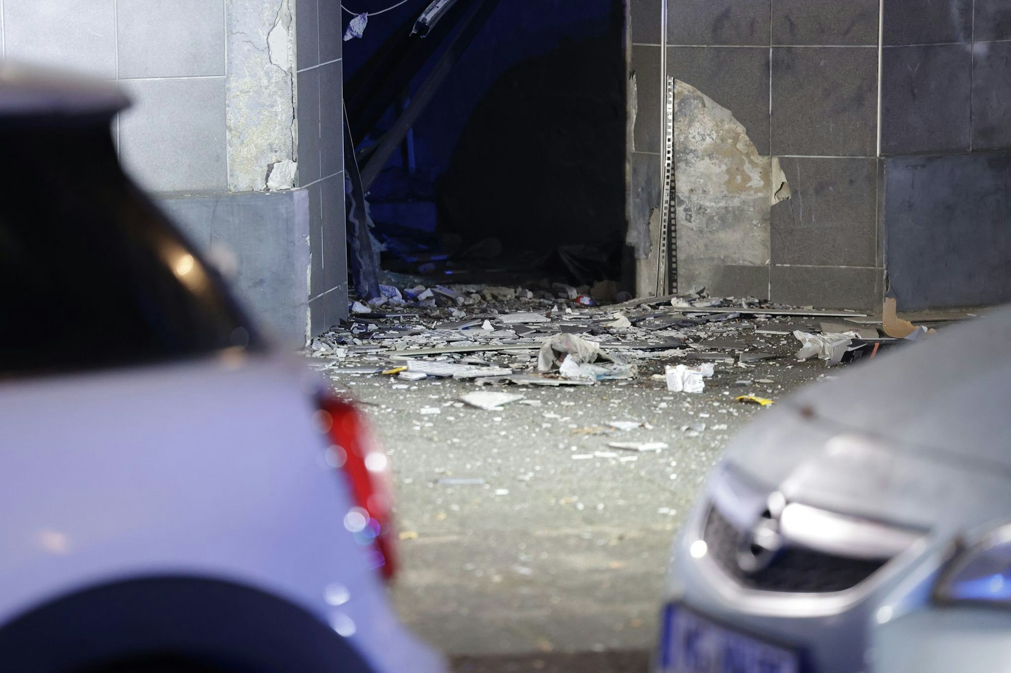 Am frühen Donnerstagmorgen ist es in Düsseldorf zu einer Explosion in einem Wohngebäude gekommen.