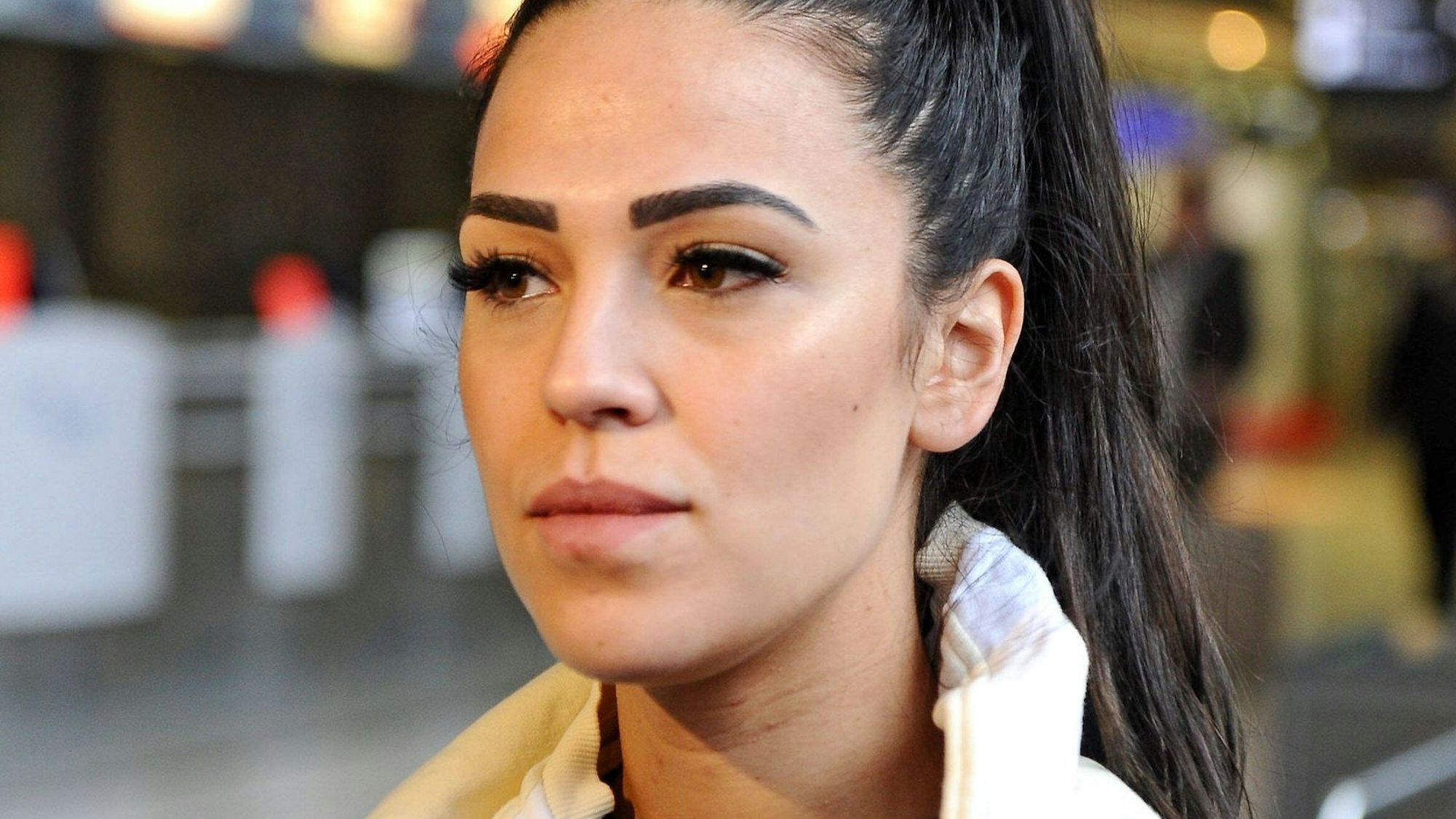 Elena Miras möchte ihre Familie weitestgehend aus der Öffentlichkeit halten. (Bild: IMAGO / STAR-MEDIA)