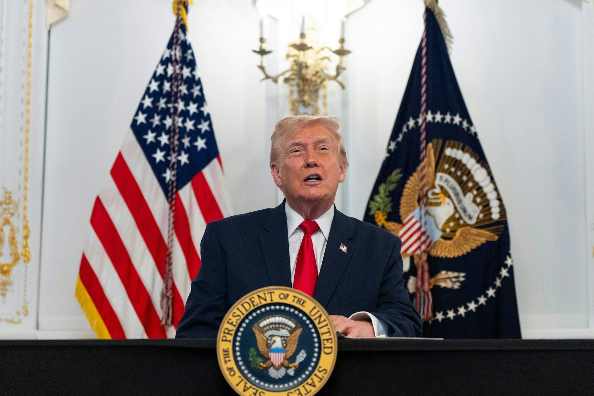 Eine Nationalgardistin ist laut US-Präsident Donald Trump ihren Verletzungen erlegen.