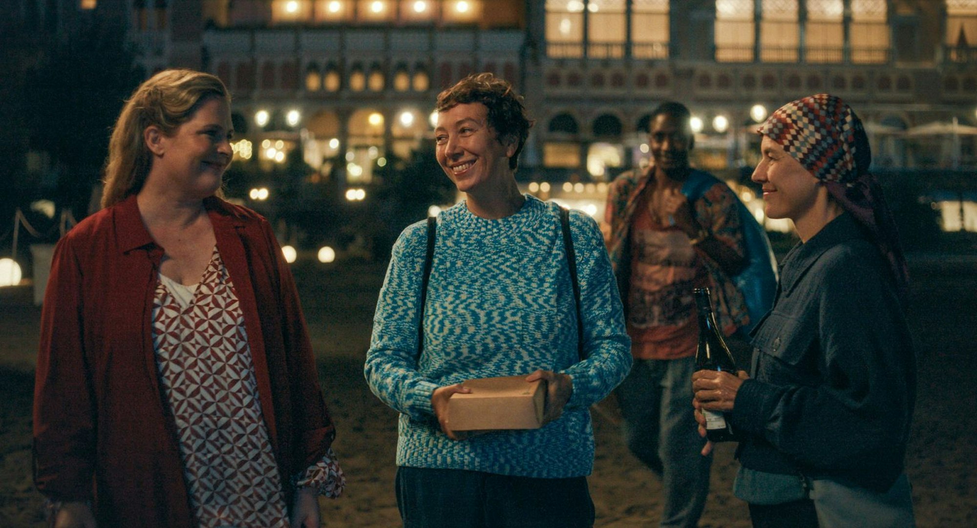 Isabella (Diana Amft, links), Astrid (Ursula Strauss, Mitte) und Elli (Pia Hierzegger) genießen ihre gemeinsame Zeit in Italien. (Bild: Alpenrepublik/Christian Pitschl)