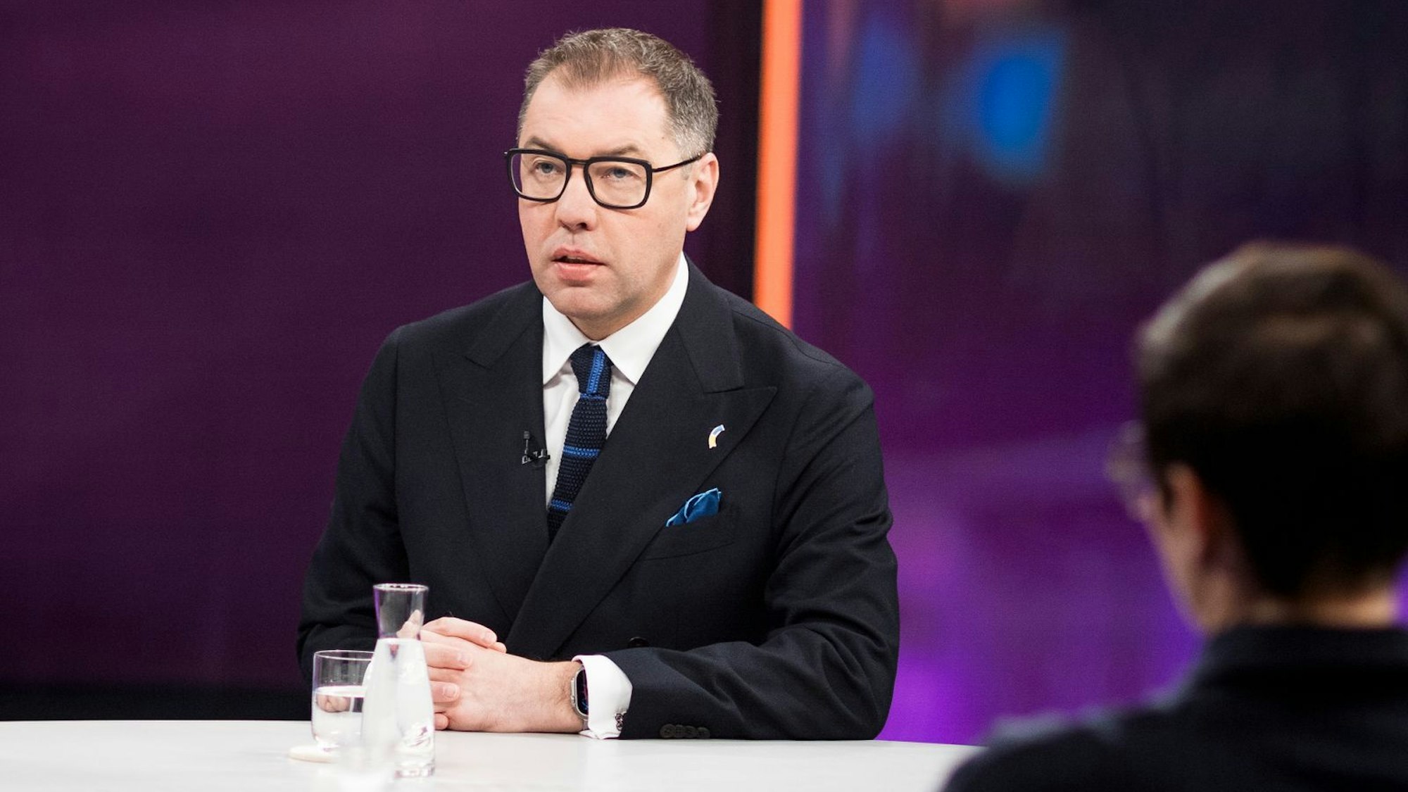 Der ukrainische Botschafter Oleksii Makeiev dankte Deutschland abermals für den Einsatz Deutschlands. Ihm gefalle die „Fingerspitzendiplomatie von Friedrich Merz“. Er sei jedoch „gegen US-Bashing. Wir brauchen die Vereinigten Staaten als Partner.“ (Bild: ZDF/Thomas Kierok )