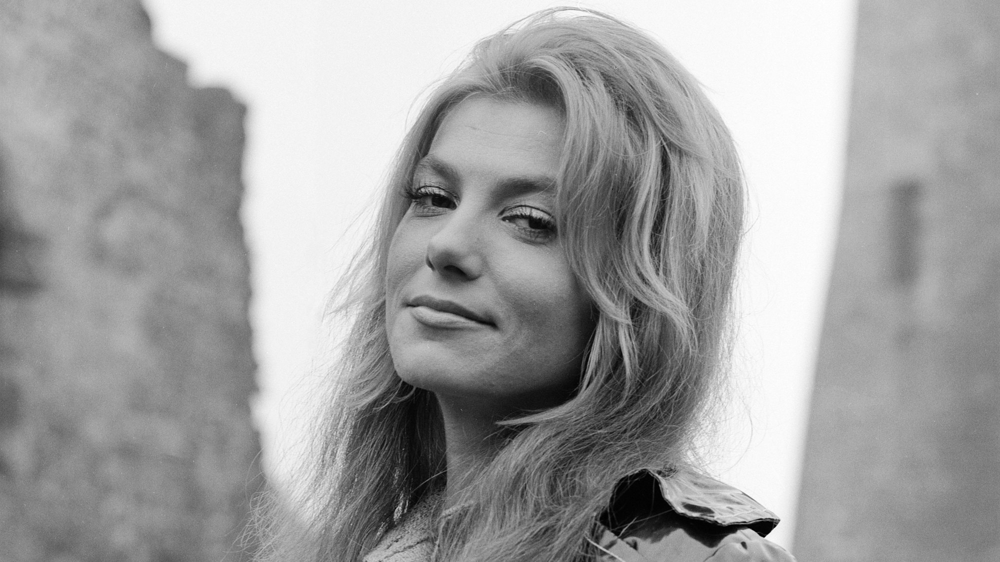 Judy Winter im Kinofilm „Liebe ist nur ein Wort“, der auf einem Roman von Johannes Mario Simmel beruht.