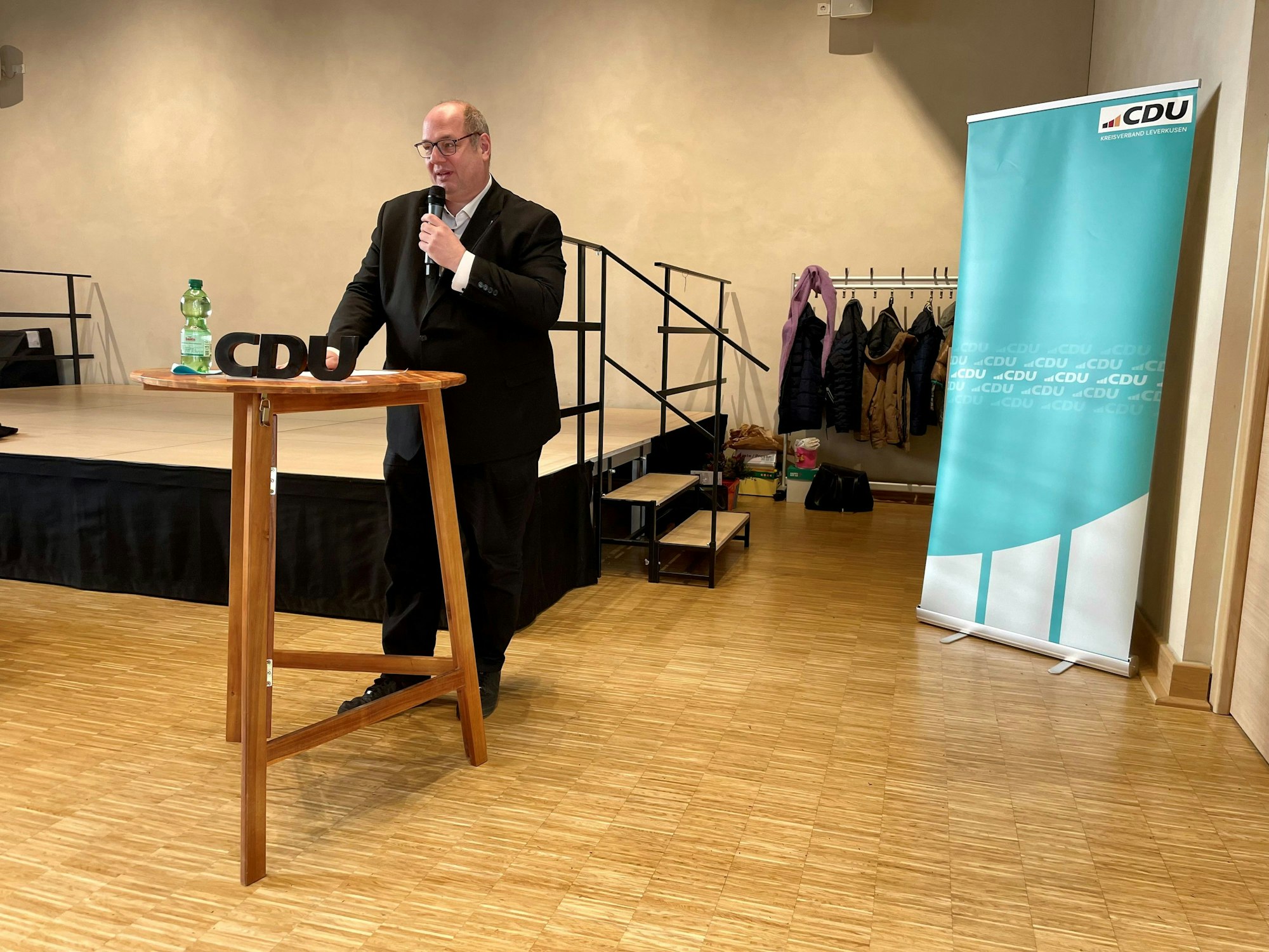 Stefan Hebbel erzählte den Mitgliedern von seinen ersten Wochen im Amt.