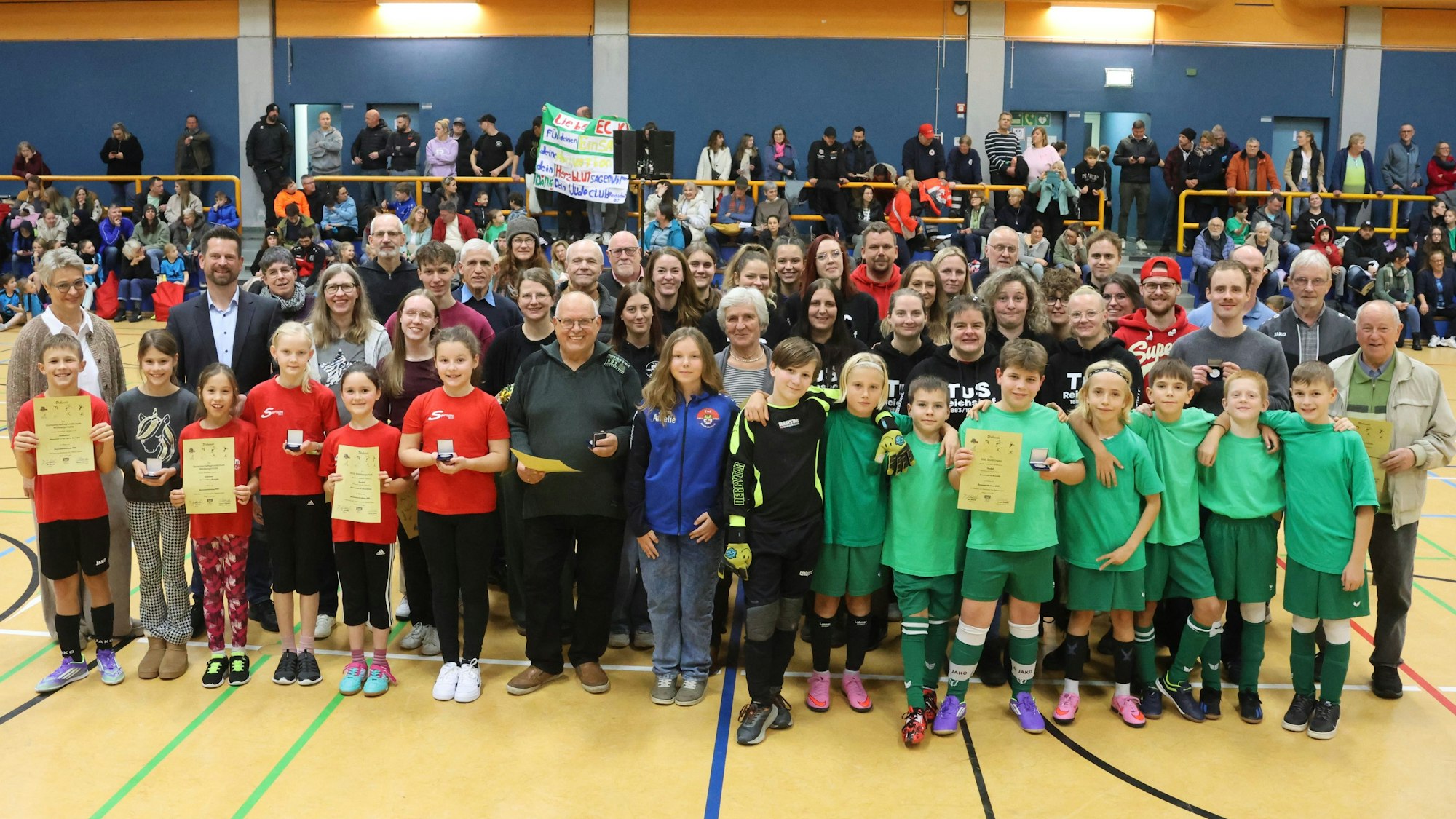 Das sind die Geehrten dieses Jahres bei der Sportlerehrung Reichshof.