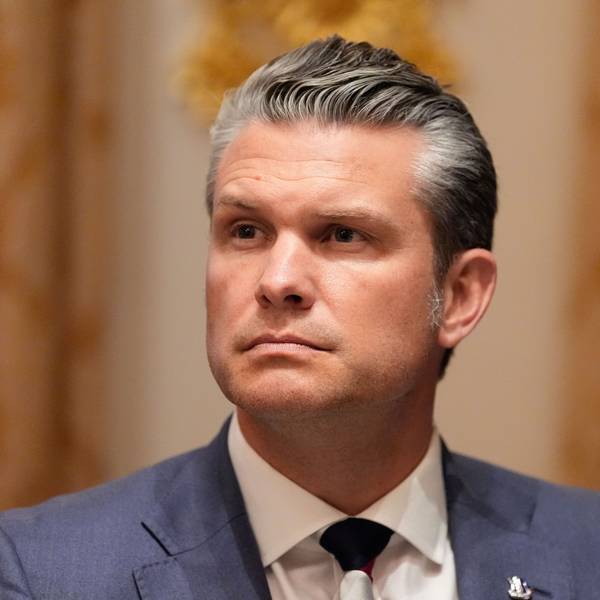 Pete Hegseth ist Kriegsminister der USA. Er soll den Befehl gegeben haben, alle Überlebenden eines Angriffs auf ein vermeintliches Drogenschmuggler-Boot zu töten.