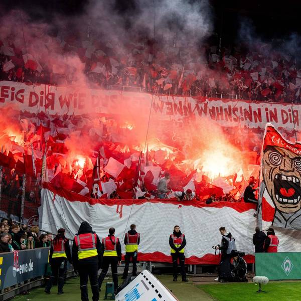 Einige Kölner Fans zündeten am Samstag in Bremen auch Pyrotechnik – insgesamt blieb es weitestgehend friedlich am 29. November 2025.