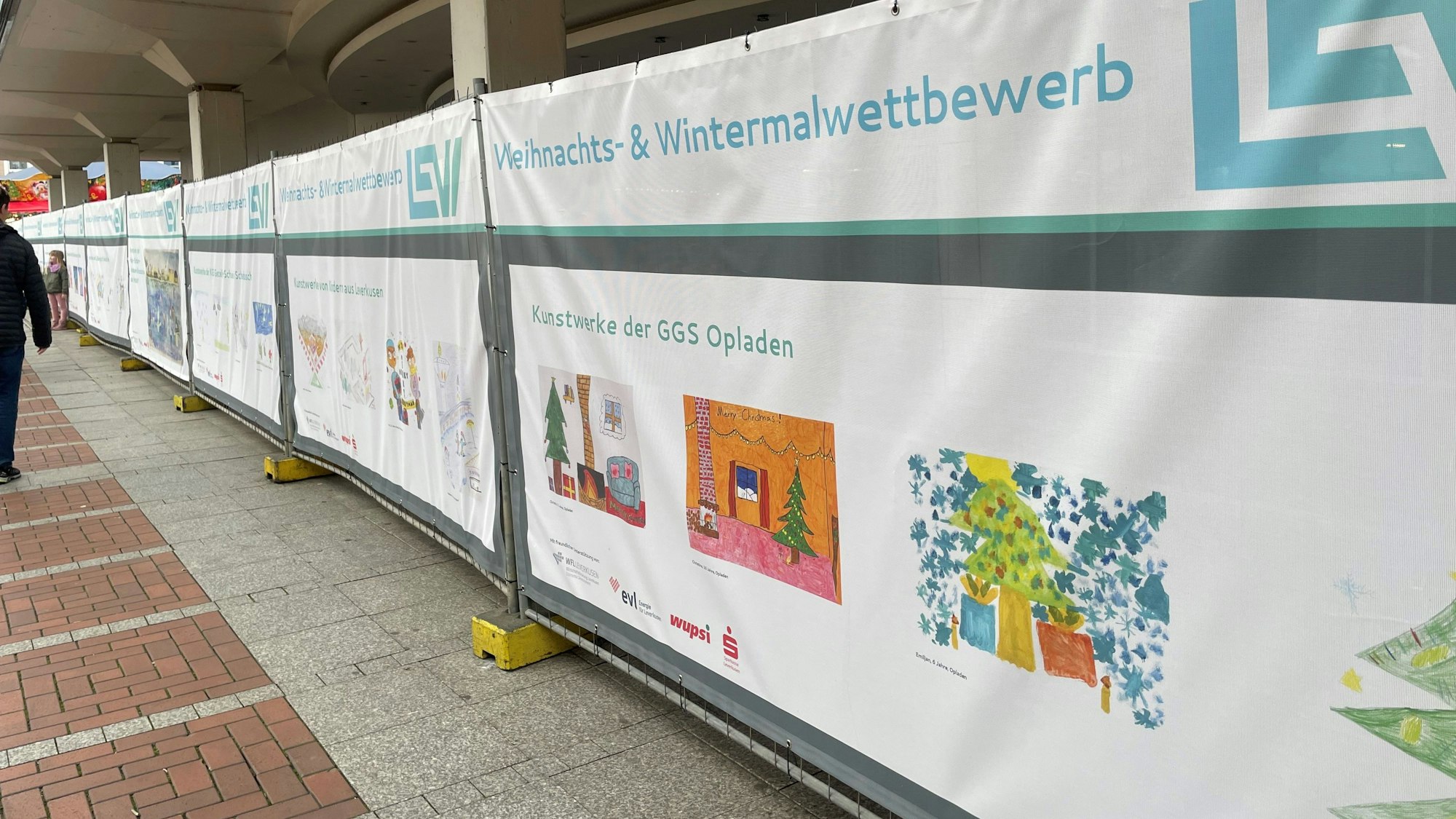 Kinder-Kunst am „Corner 82“.