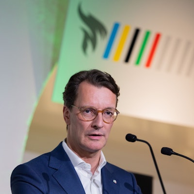 NRW-Ministerpräsident Hendrik Wüst (CDU) bei der Vorstellung des Konzepts einer Olympia-Bewerbung mit der Rhein-Ruhr-Region im Mai.