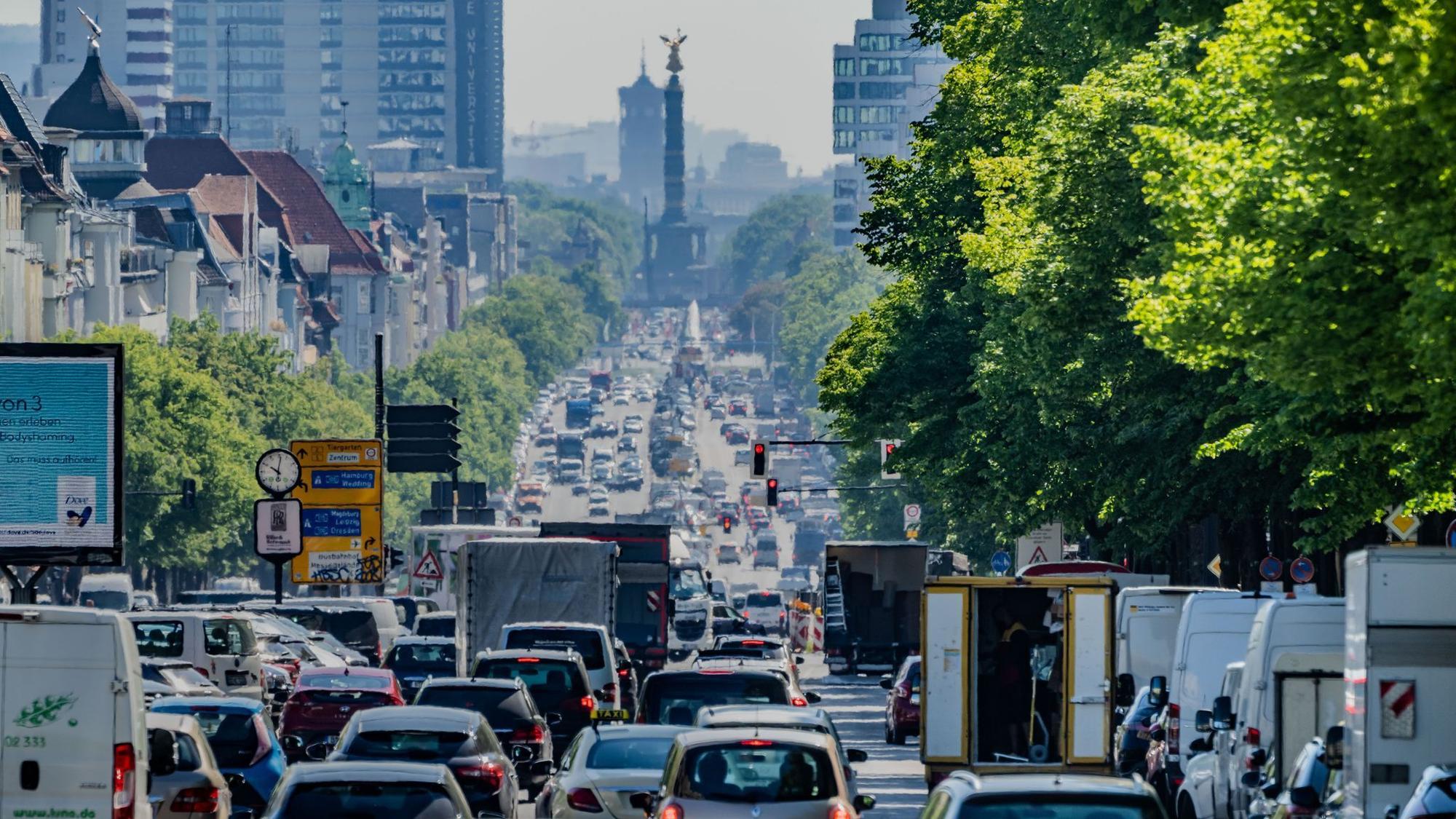 Neue Regionalklassen können die Kfz-Beiträge erhöhen oder senken. (Archivbild)