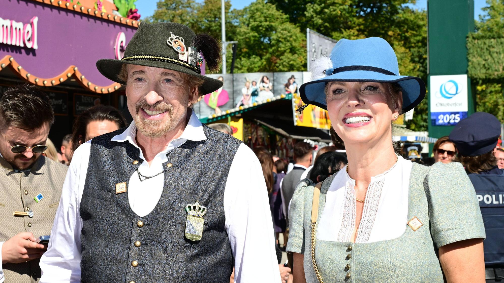 Thomas Gottschalk und Karina Mroß auf dem diesjährigen Oktoberfest.