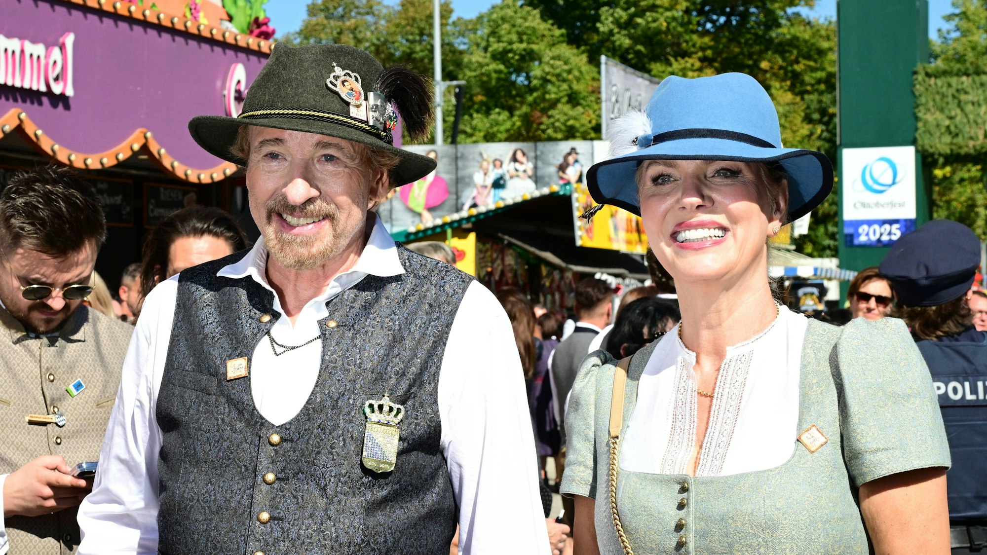 Thomas Gottschalk und Karina Mroß auf dem diesjährigen Oktoberfest.