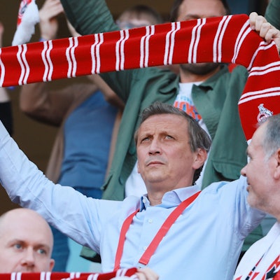 Rewe-Chef Lionel Souque (Aufsichtsratschef 1. FC Köln) freut sich über die Olympia-Bewerbung.