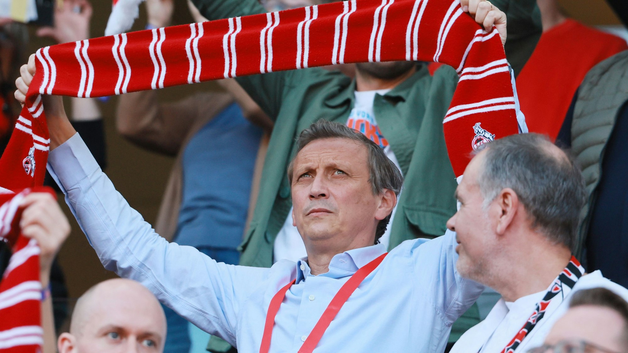 Rewe-Chef Lionel Souque (Aufsichtsratschef 1. FC Köln) freut sich über die Olympia-Bewerbung.