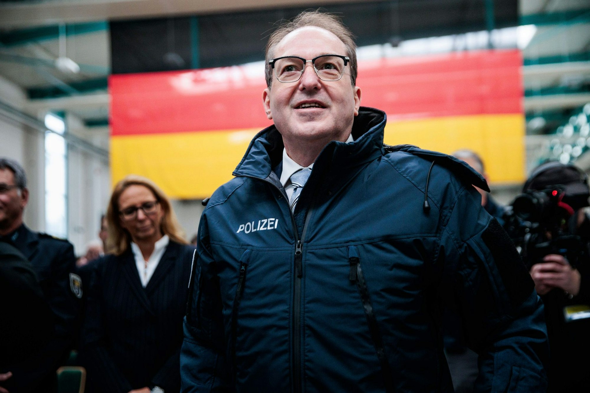 Bundesinnenminister Alexander Dobrindt (CSU) stellte die neue Einheit in Dienst.