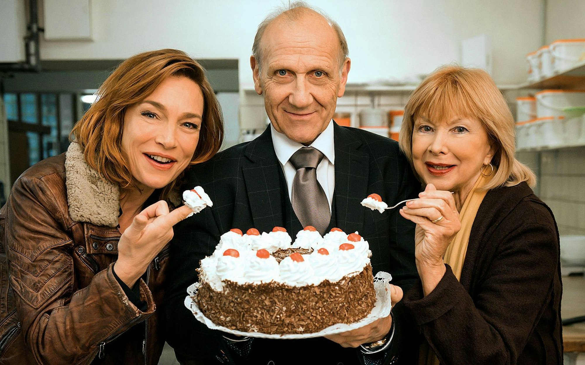 Auch in der ARD-Reihe „Billy Kuckuck“ spielt Ursela Monn (rechts) eine der Hauptrollen. (Bild: SWR / FFP New Media GmbH / Martin Valentin Menke)