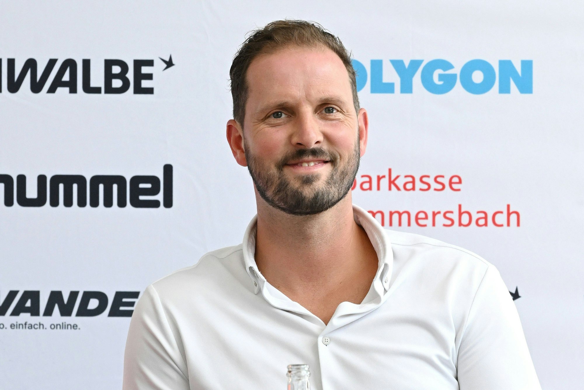 Christoph Schindler Geschaeftfuehrer VfL Gummersbach bei der Saison-Pressekoferenz GER, VfL Gummersbach, Teamvorstellung, Handball, 1. Bundesliga, Spielzeit 2025-2026, 20.08.2025 GER, VfL Gummersbach, Teamvorstellung, Handball, 1. Bundesliga, Spielzeit 2025-2026, 20.08.2025 Gummersbach *** Christoph Schindler Managing Director VfL Gummersbach at the season press conference GER, VfL Gummersbach, team presentation, handball, 1 Bundesliga, season 2025 2026, 20 08 2025 GER, VfL Gummersbach, team presentation, handball, 1 Bundesliga, season 2025 2026, 20 08 2025 Gummersbach Copyright: xEibner-Pressefoto/JuergenxAugstx EP_JAT