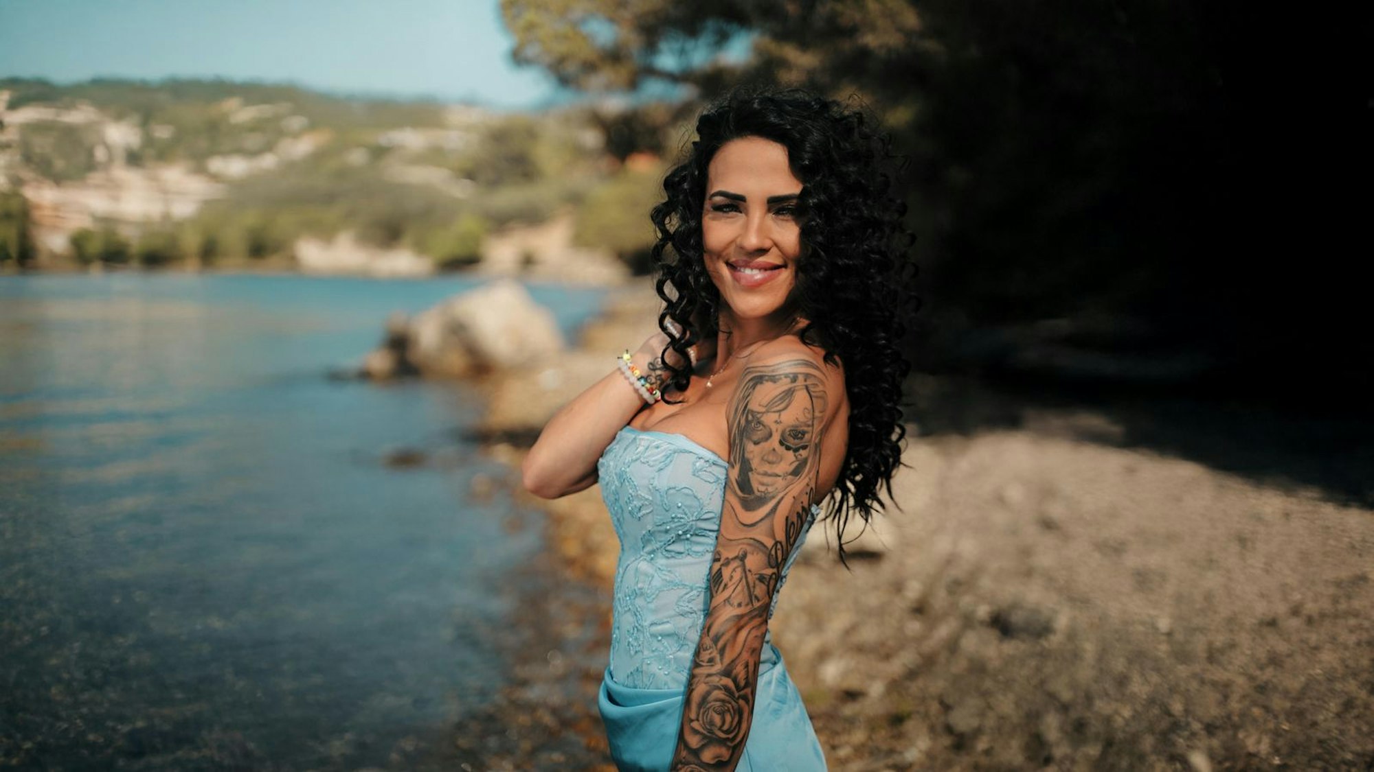 Elena Miras (33) ist die Single-Lady der 4. Staffel. (Bild: RTL / Dustin Leonhard Grieß)