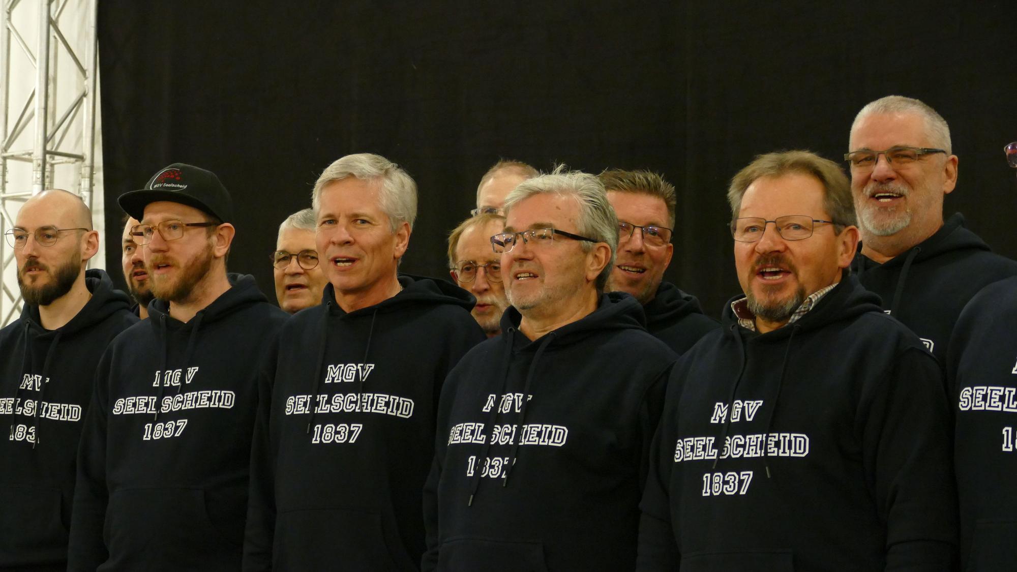 Der MGV Seelscheid besteht seit 1837 und probt in der Grundschule Am Wenigerbach.