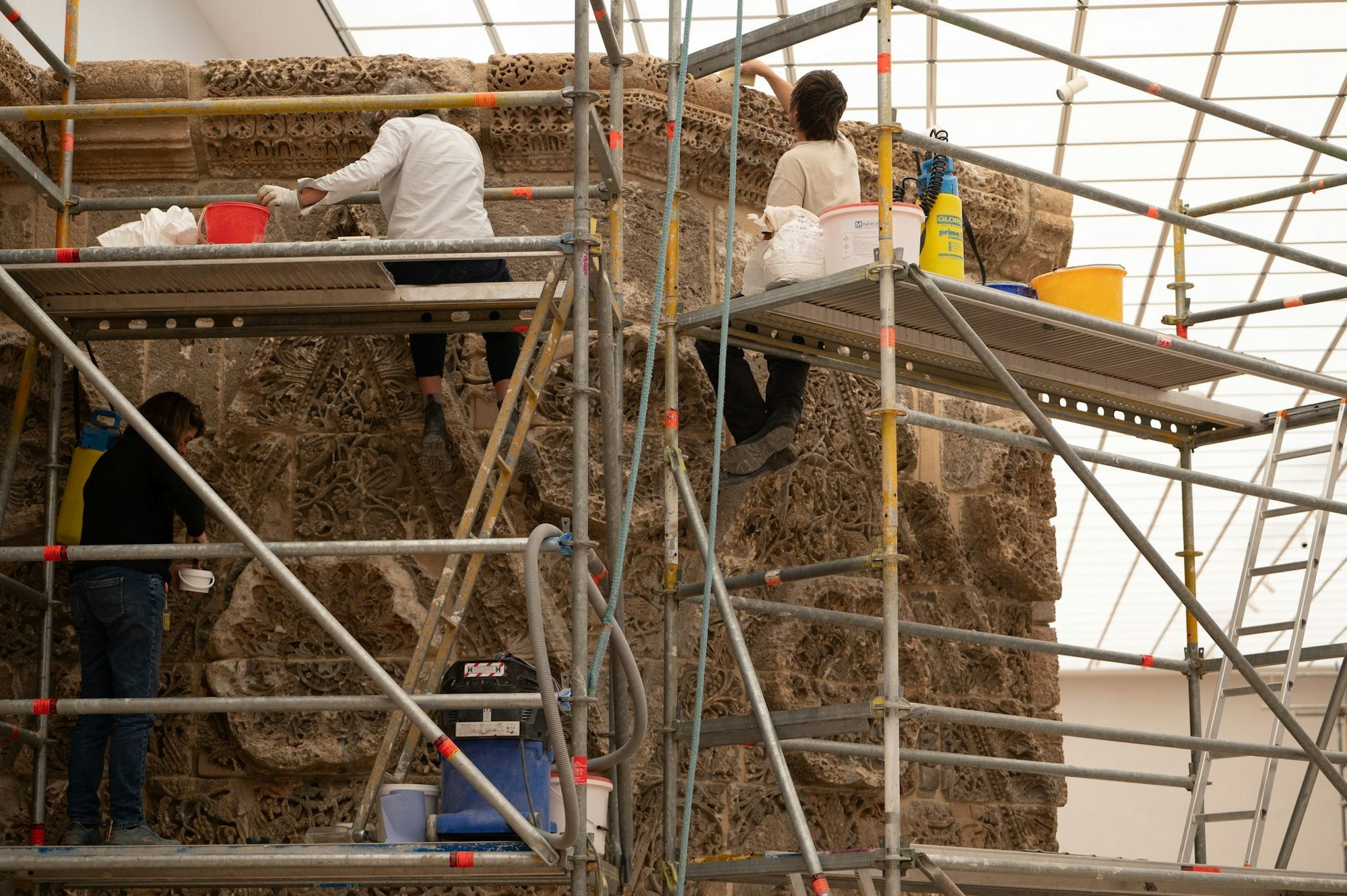 Die Mschatta-Fassade hat das Museum für Islamische Kunst wieder aufgebaut.