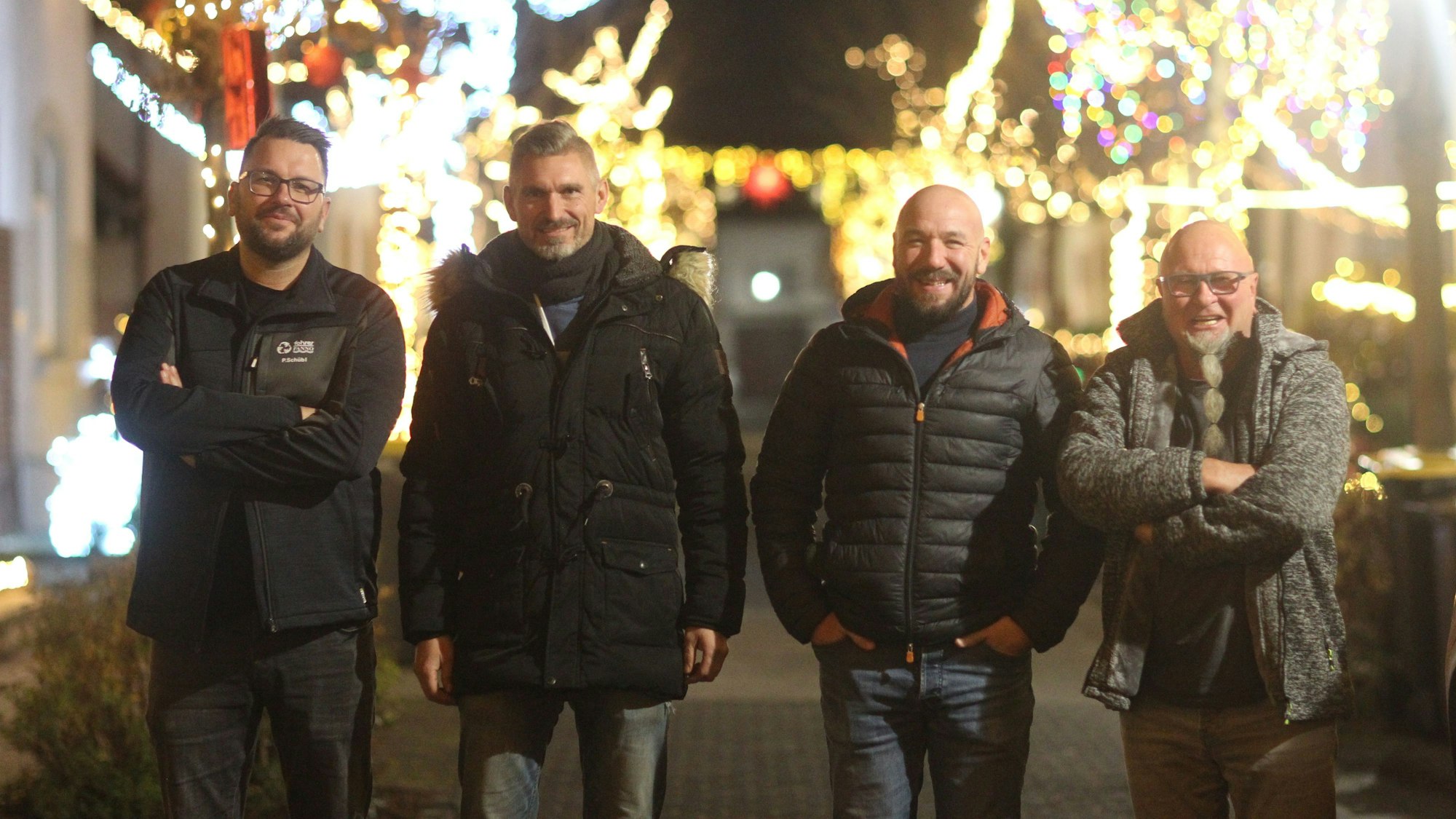 Bewohner der Elisabethstraße (v.l.): Patrick Schübl, Thorsten Spiesse, Daniel Thimm und Willi Wappenschmidt.