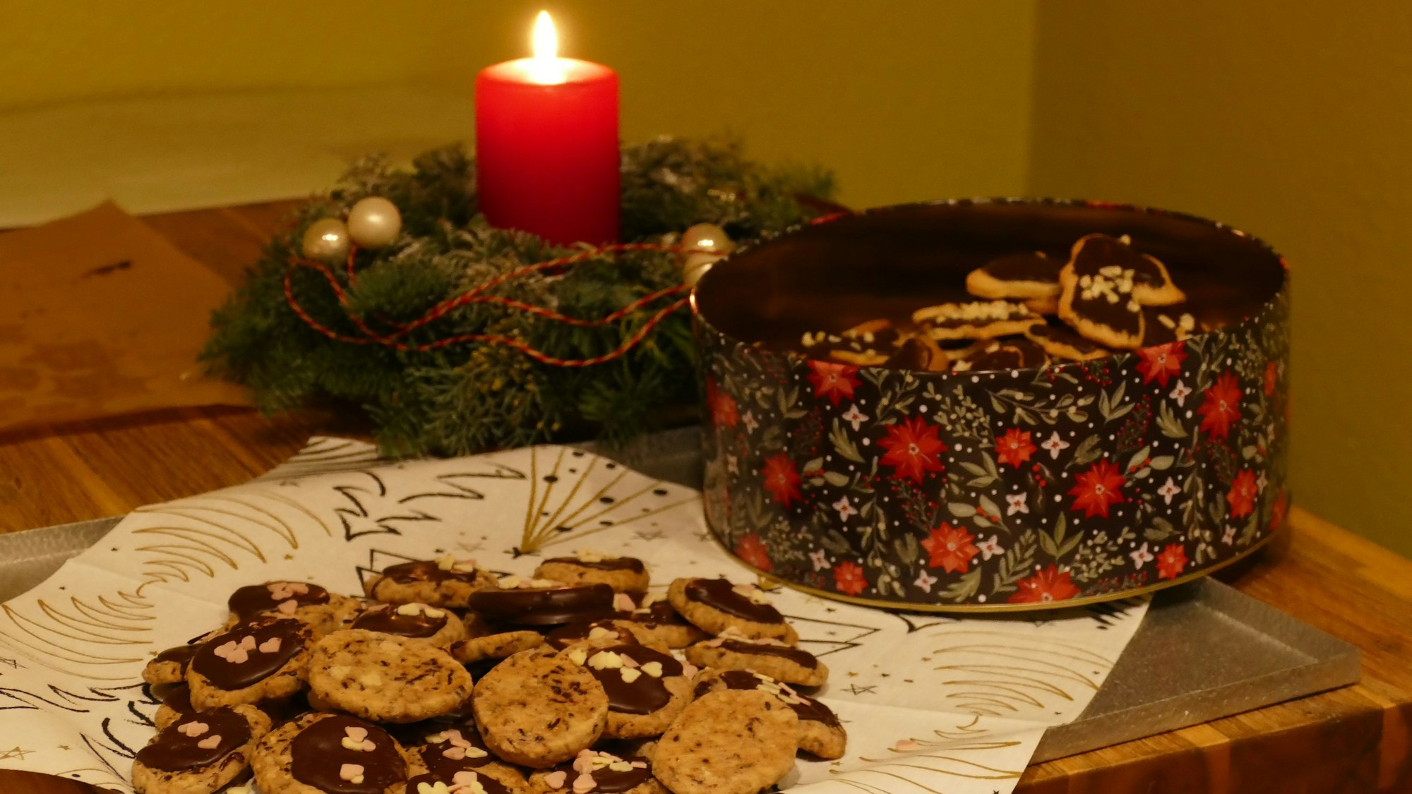 Weihnachtszeit ist Plätzchen-Zeit, auch in unserer Redaktion. Wir stellen einige unserer Lieblingsrezepte vor.