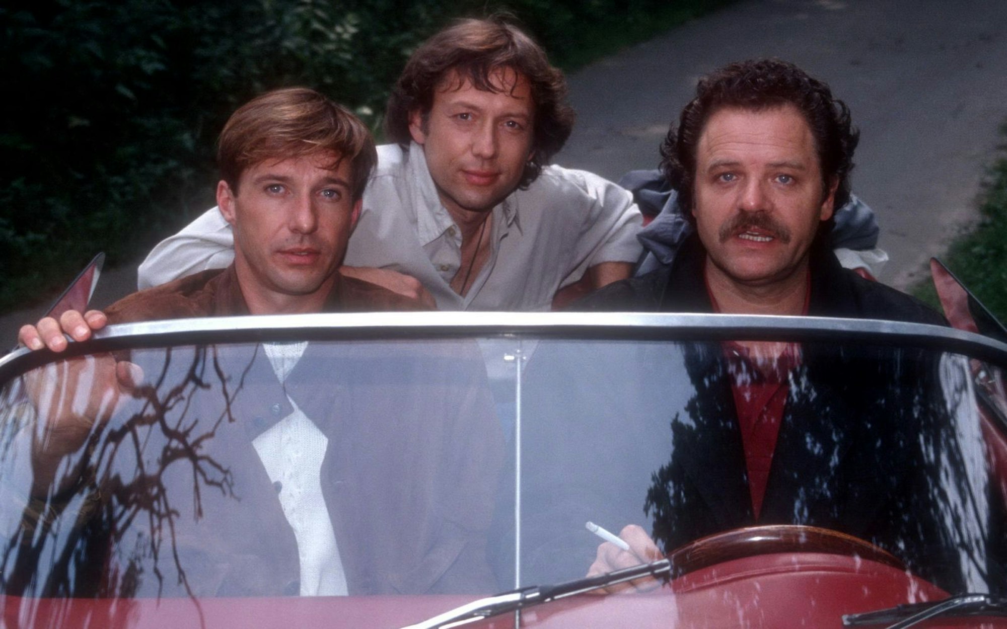 „This song's for you - David, Luca, Leon ...“: Nicht nur der Titelsong „You Never Walk Alone“ wurde zum Hit. „Freunde fürs Leben“ erzählte von drei Ärzten in einer Gemeinschaftspraxis in Lübeck und gehörte in den 90er-Jahren zu den populärsten Fernsehserien. (Bild: Peter Bischoff/Getty Images)