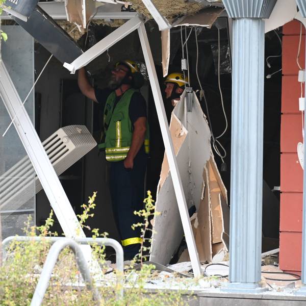 Ein Bild der Verwüstung bot sich den Ermittlern im Juni: Die Filiale der Volksbank Erft im Bergheimer Stadtteil Quadrath-Ichendorf war durch die Detonation schwer beschädigt worden.