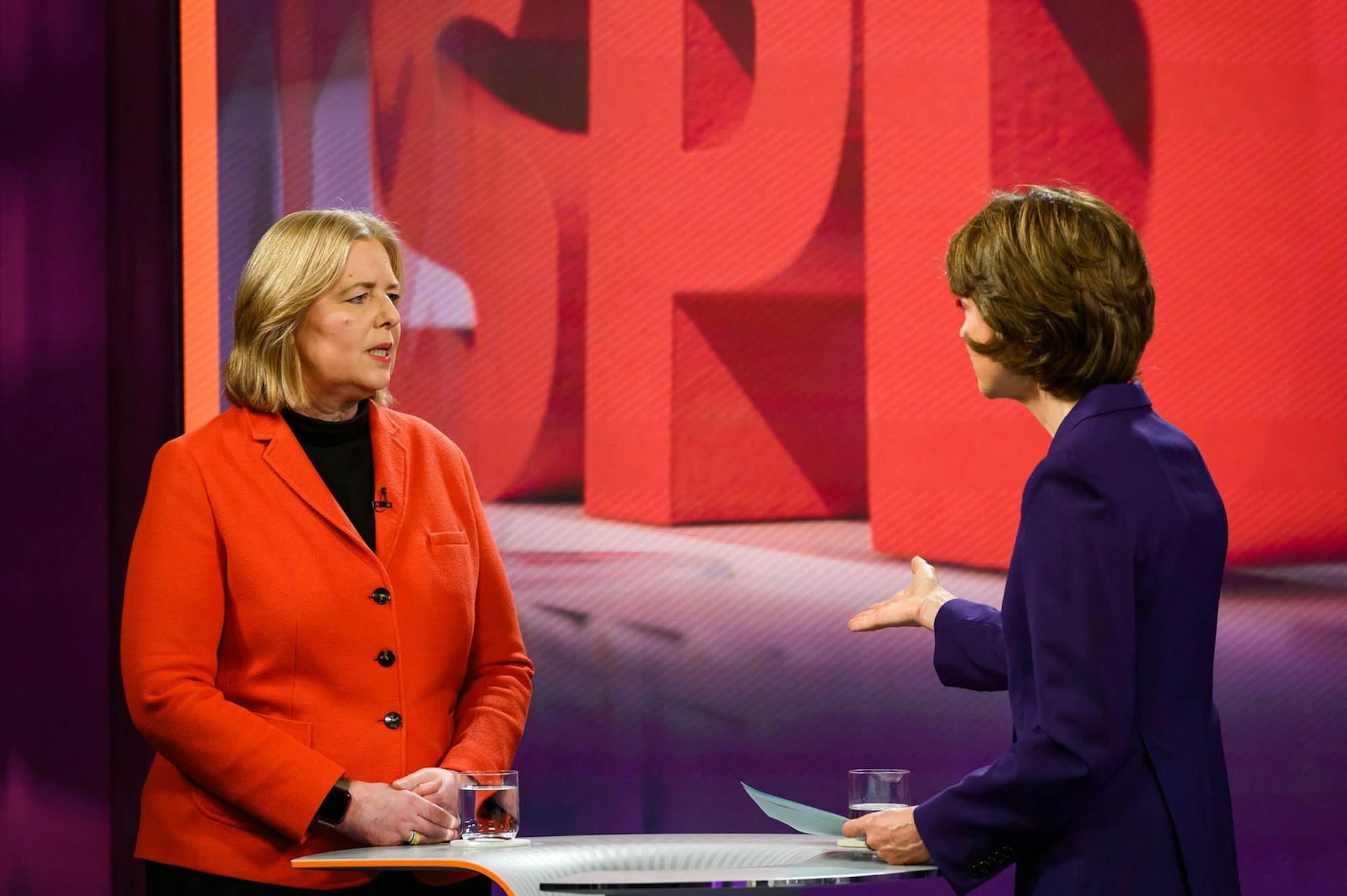 „Es ist so, dass es bewusst missverstanden werden wollte, was ich gesagt habe“, verteidigte sich Bärbel Bas. (Bild: ZDF/Jule Roehr )