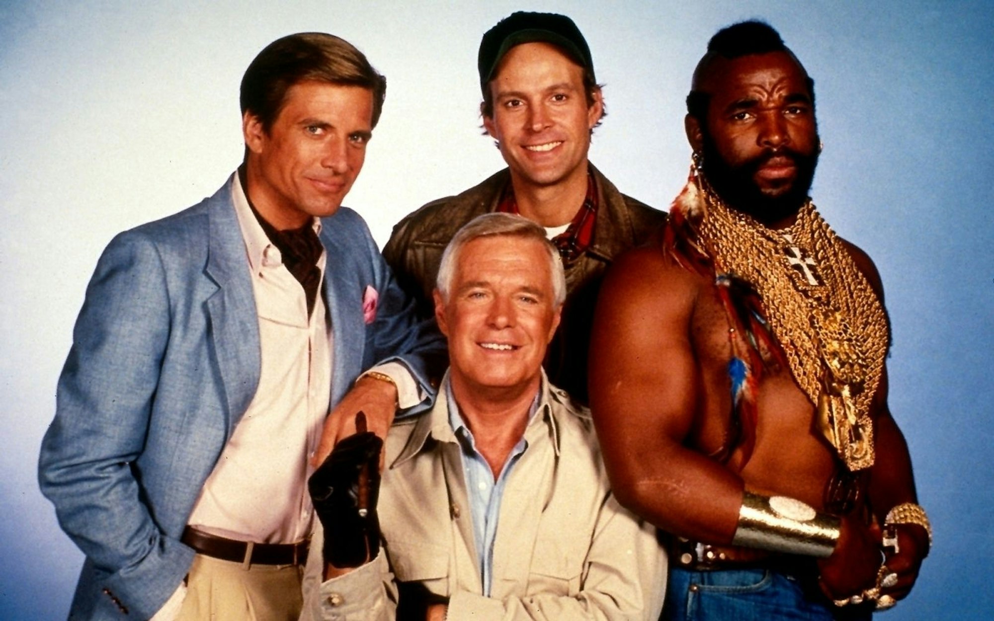 Sie waren in den 80er-Jahren nicht aus deutschen Wohn-, Kinder- und Jugendzimmern wegzudenken: Die vier Ex-Elitesoldaten, die als „A-Team“ Menschen in Not halfen, sind Idole einer ganzen Generation und zählen zu den größten TV-Helden aller Zeiten. Doch was machen die Darsteller heute? (Bild: RTL Nitro)