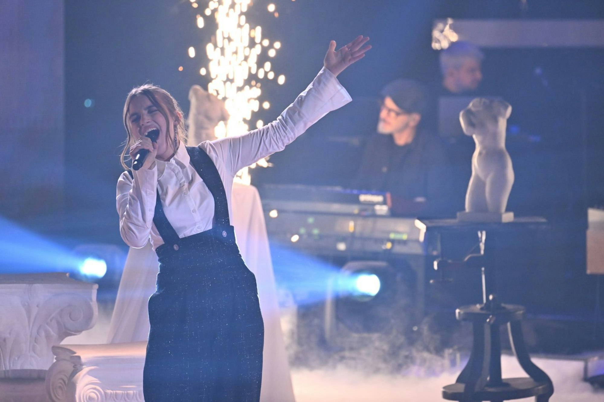 Allstar Anne, heute im Team Nico, war „damals schon so gut“ - und heute „unfassbar gut.“ (Shirin David) (Bild: Joyn/ Claudius Pflug)