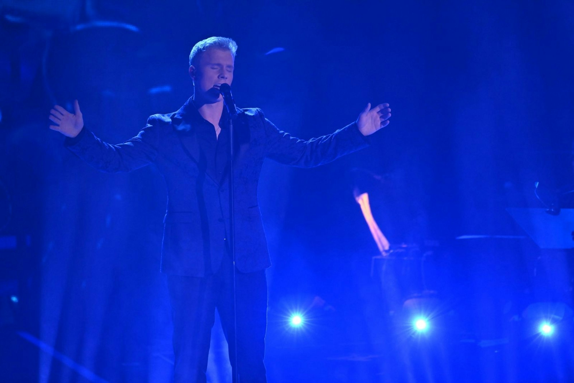 Rea Garvey hat nur ein Talent: Showman Max: „Ich hab' Maximilian Hoffnung. Ich hab' Maximilian Freude. Ich hab' Maximilian Pesé.“ (Bild: Joyn/ Claudius Pflug)