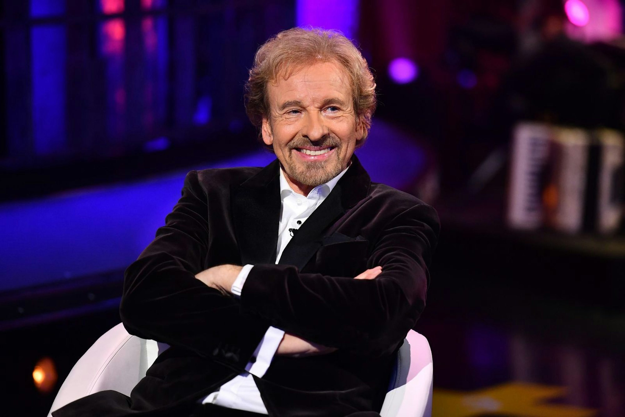 Mit einem letzten TV-Auftritt bei „Denn Sie wissen nicht, was passiert“ hat Thomas Gottschalk die Fernsehbühne verlassen. (Bild: RTL / Julia Feldhagen)