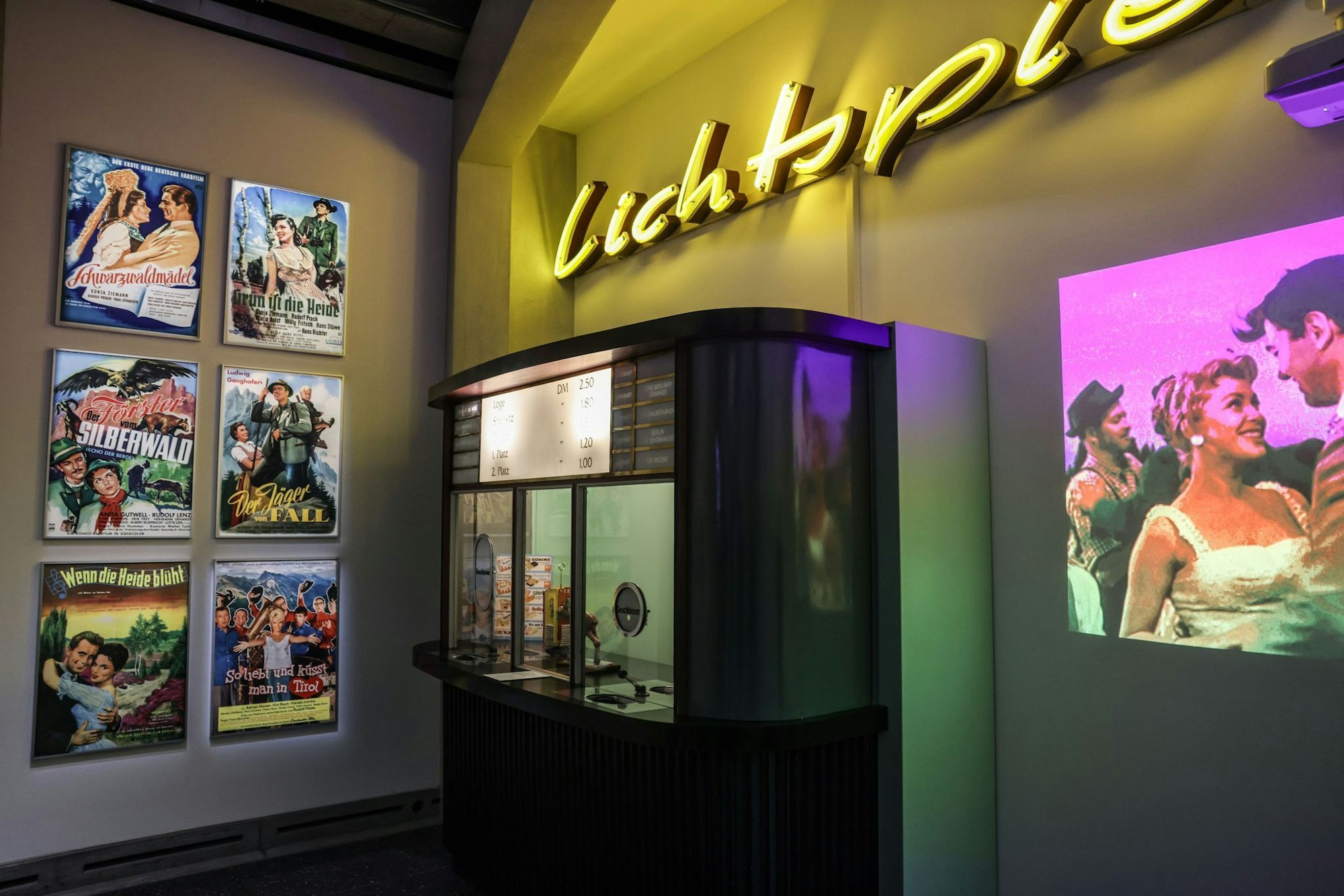 So sahen mal Kinokassen aus: Das Haus der Geschichte präsentiert einen neuen Blick auf die deutsche Geschichte.