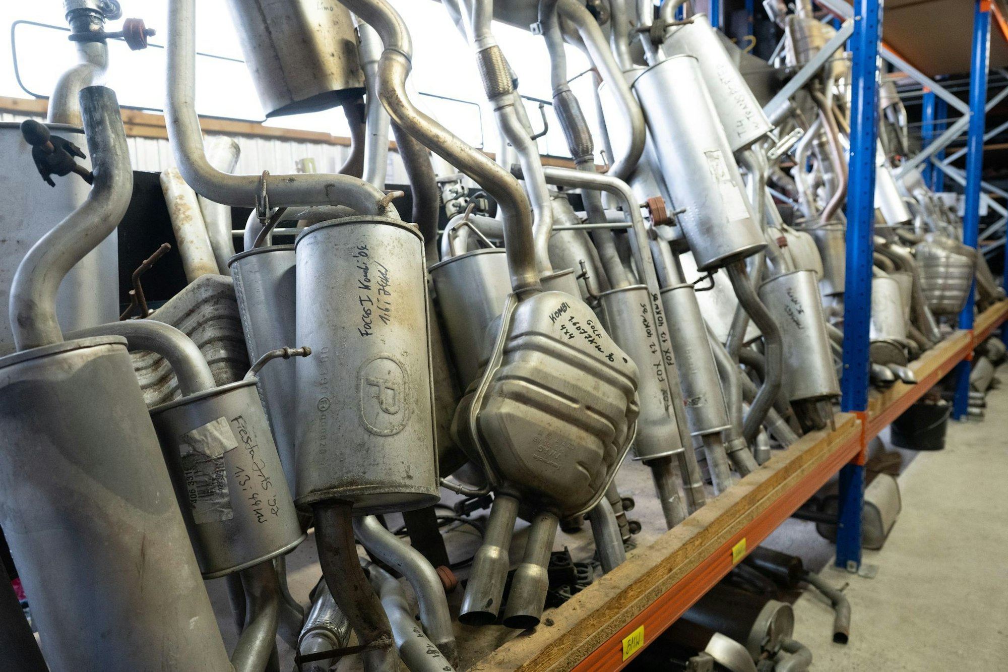 Die deutsche Automobilbranche steckt seit längerer Zeit in der Krise. (Symbolbild)