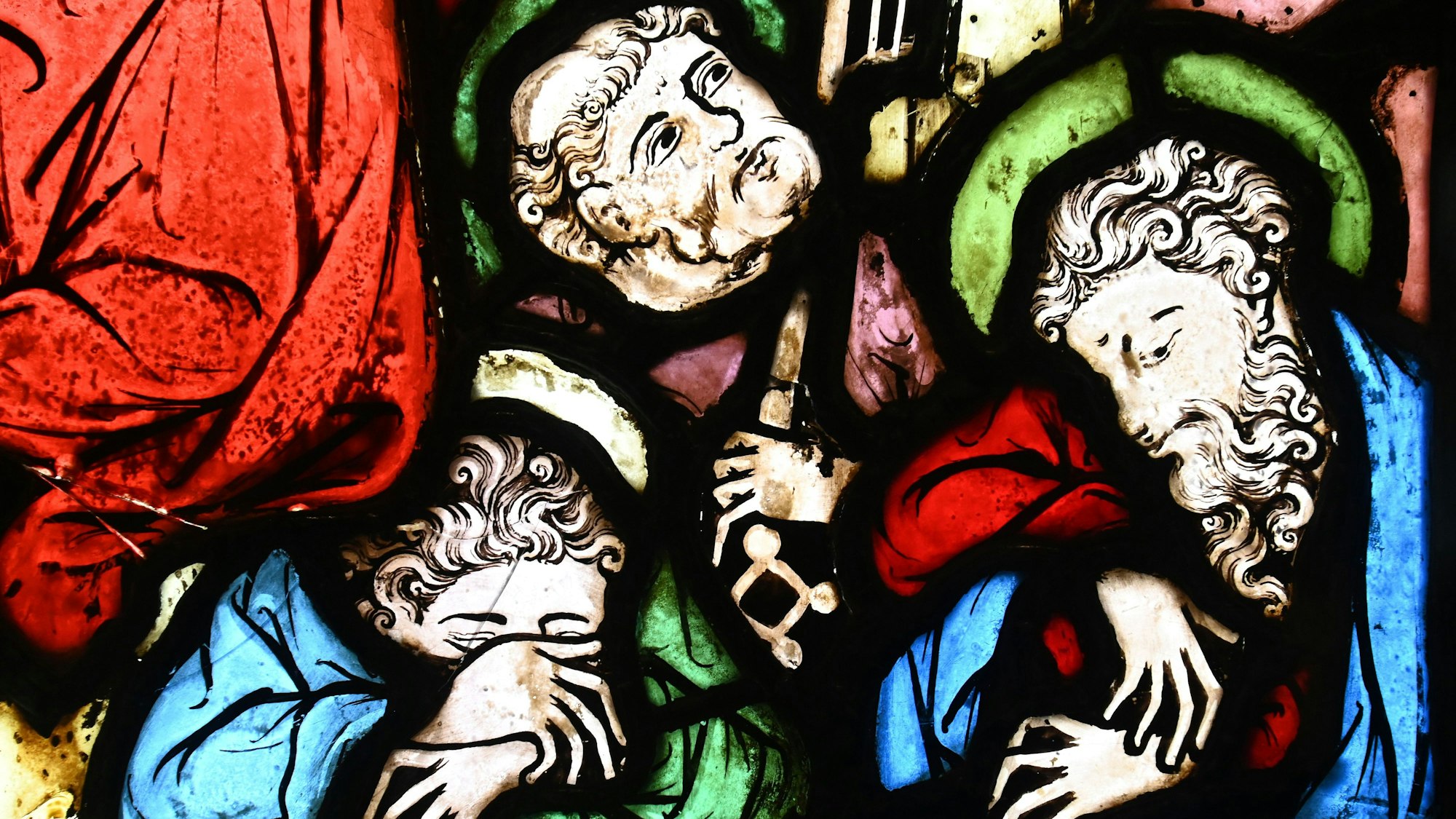 Eine Glasmalerei des 14. Jahrhunderts aus dem Khanenko Museum in Kiew, derzeit zu sehen im Kölner Museum Schnütgen. Ausschnitt aus einer Ölbergszene