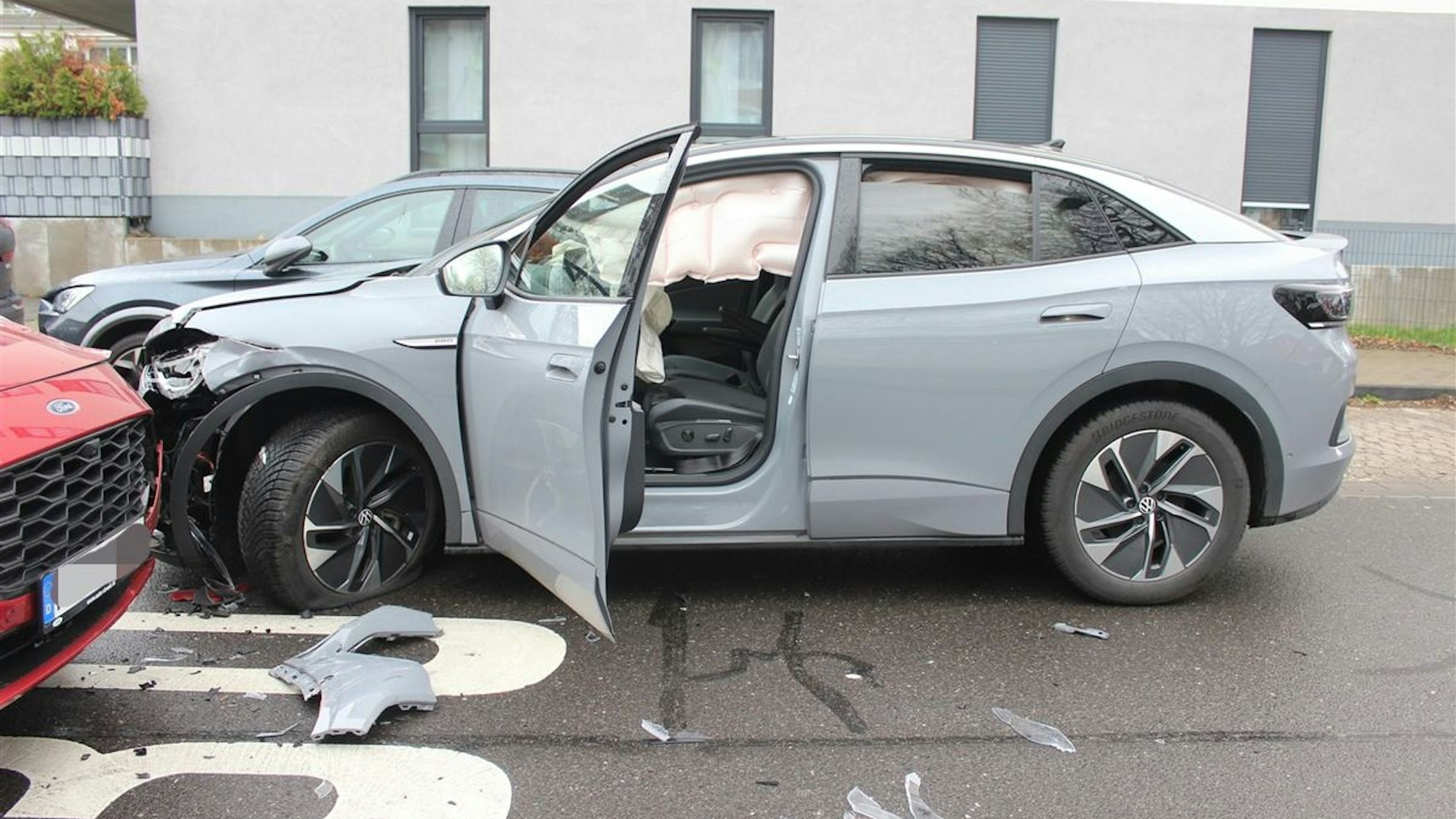 Verkehrsunfall in Monheim am Rhein mit zwei Verletzten.