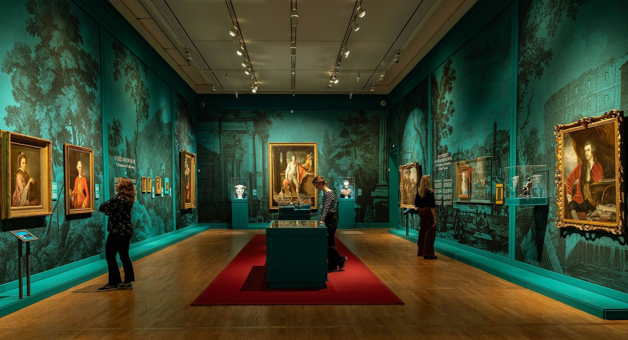 Die Ausstellung «The Grand Tour» im Mauritshuis zeigt derzeit in einer Sonderausstellung Spitzenstücke aus den Kunstsammlungen von drei britischen Landhäusern, darunter auch das Portrait von Thomas William Coke (M).