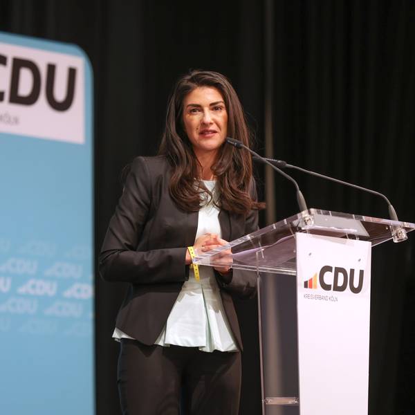 05.04.2025
Köln:
Kreisparteitag der CDU Köln mit Vorstandwahlen. Im Fokus unserer Bericherstattung steht der neue Vorstand der CDU Köln.
Einer der fünf Kandidaten: Serap Güler
Foto: Martina Goyert