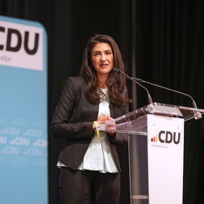 05.04.2025
Köln:
Kreisparteitag der CDU Köln mit Vorstandwahlen. Im Fokus unserer Bericherstattung steht der neue Vorstand der CDU Köln.
Einer der fünf Kandidaten: Serap Güler
Foto: Martina Goyert
