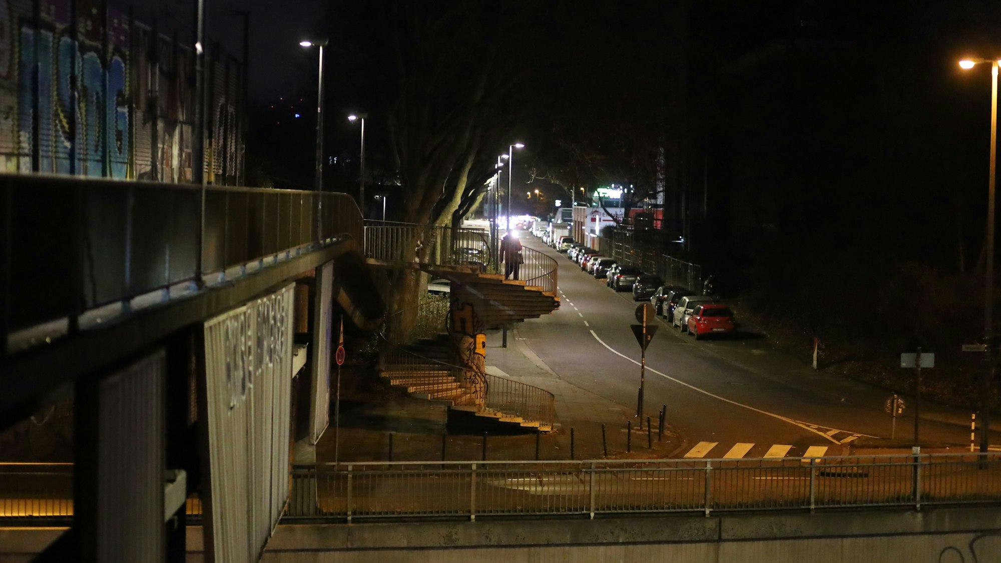 Fußgängerwege am Tunnel Herkulesstraße