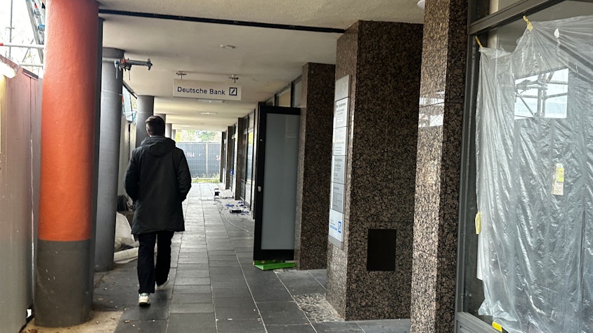 Seit Montag ist die Filiale ein Deutsche Bank Private Center ohne Selbstbedienung oder Service-Terminals.