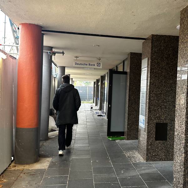 Seit Montag ist die Filiale ein Deutsche Bank Private Center ohne Selbstbedienung oder Service-Terminals.