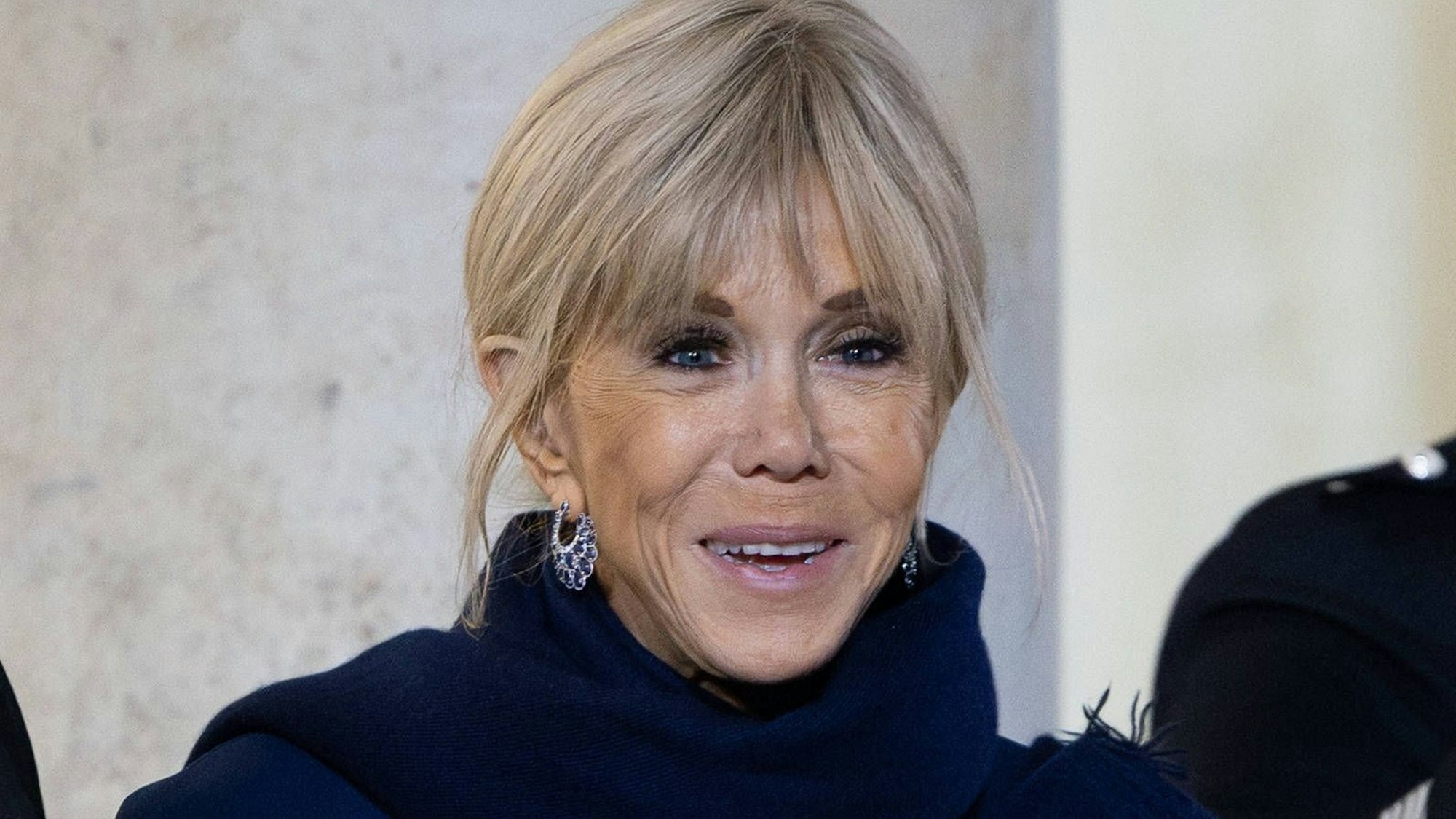Frankreichs Première Dame Brigitte Macron hat in Frankreich für Entrüstung gesorgt. (Archivbild)